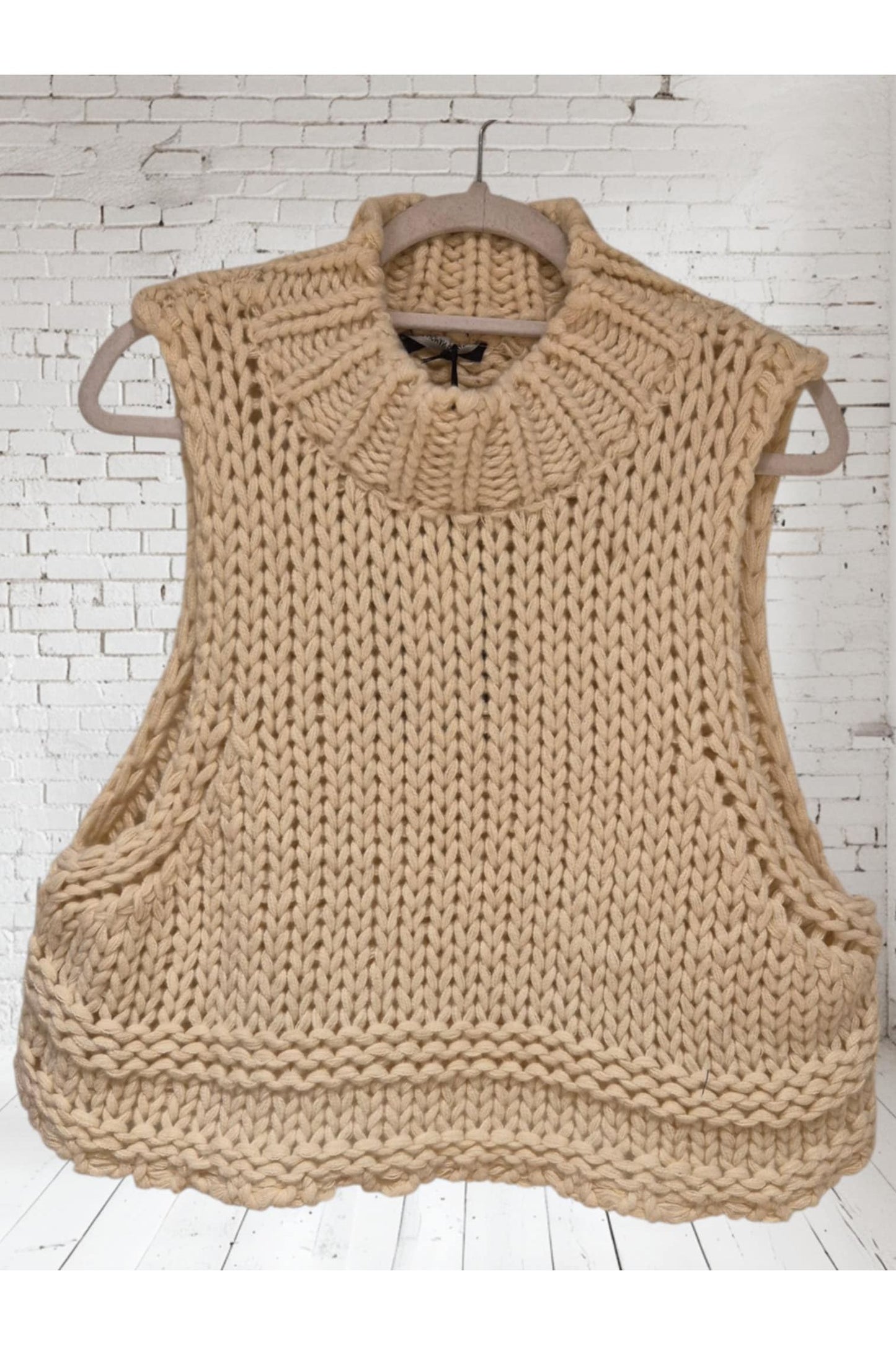 Chunky Knit Debardeur