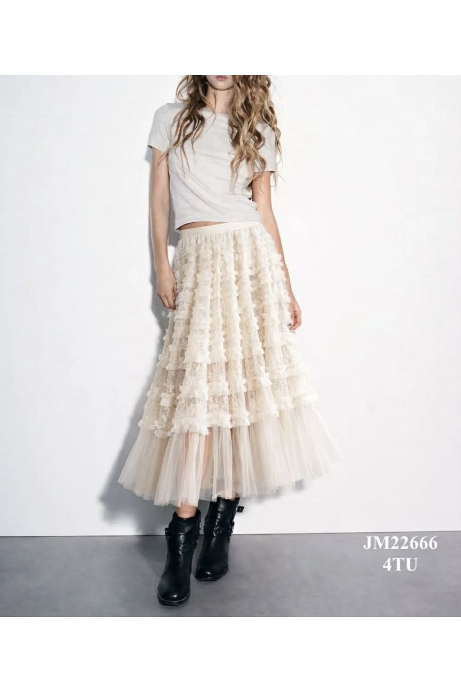 Wild Romance Tulle Skirt Beige