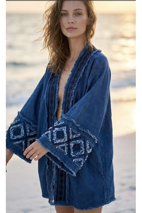 Denim Boho Kimono met Geborduurde Details