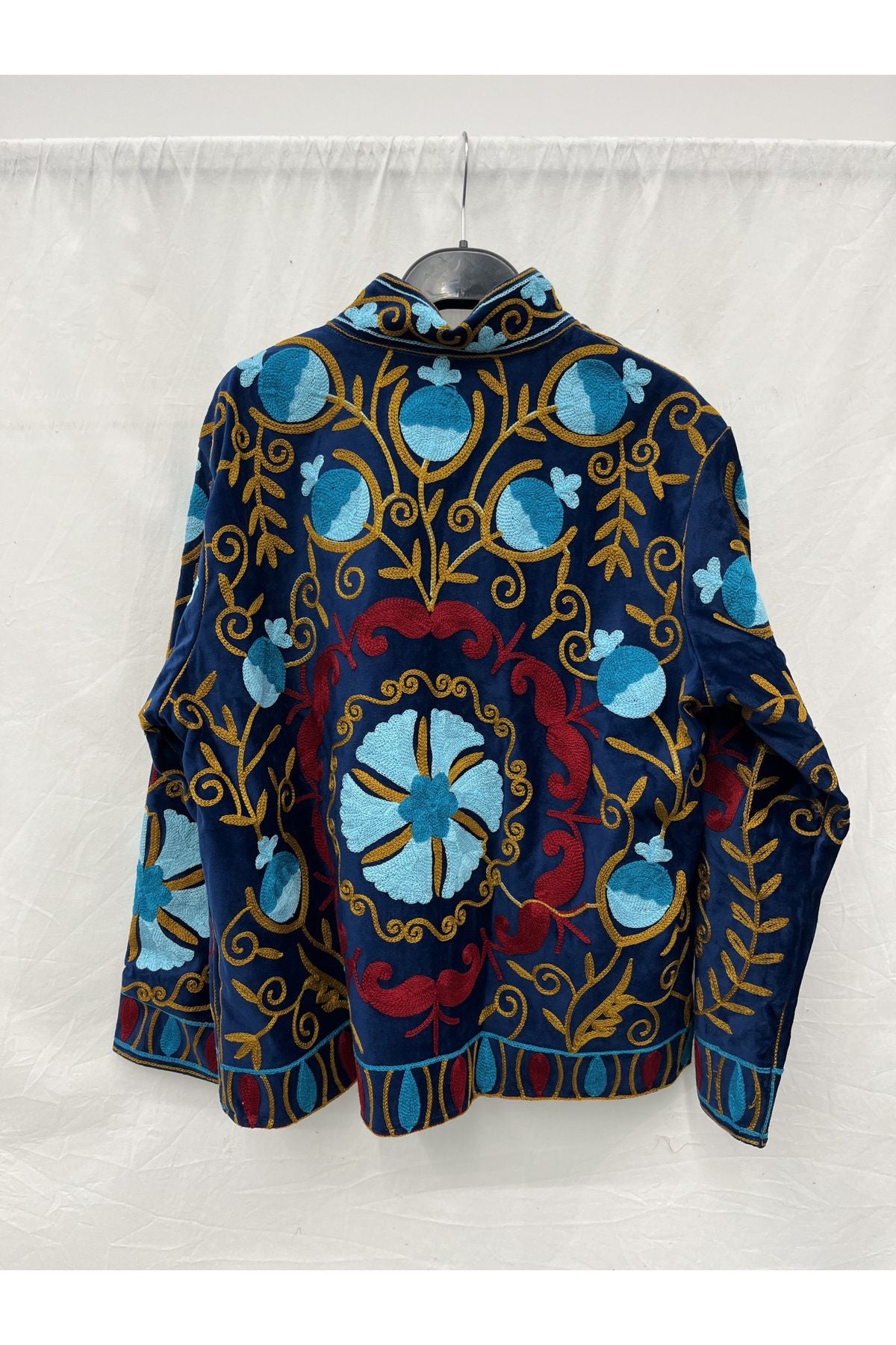 Korte fluwelen Suzani donker blauw