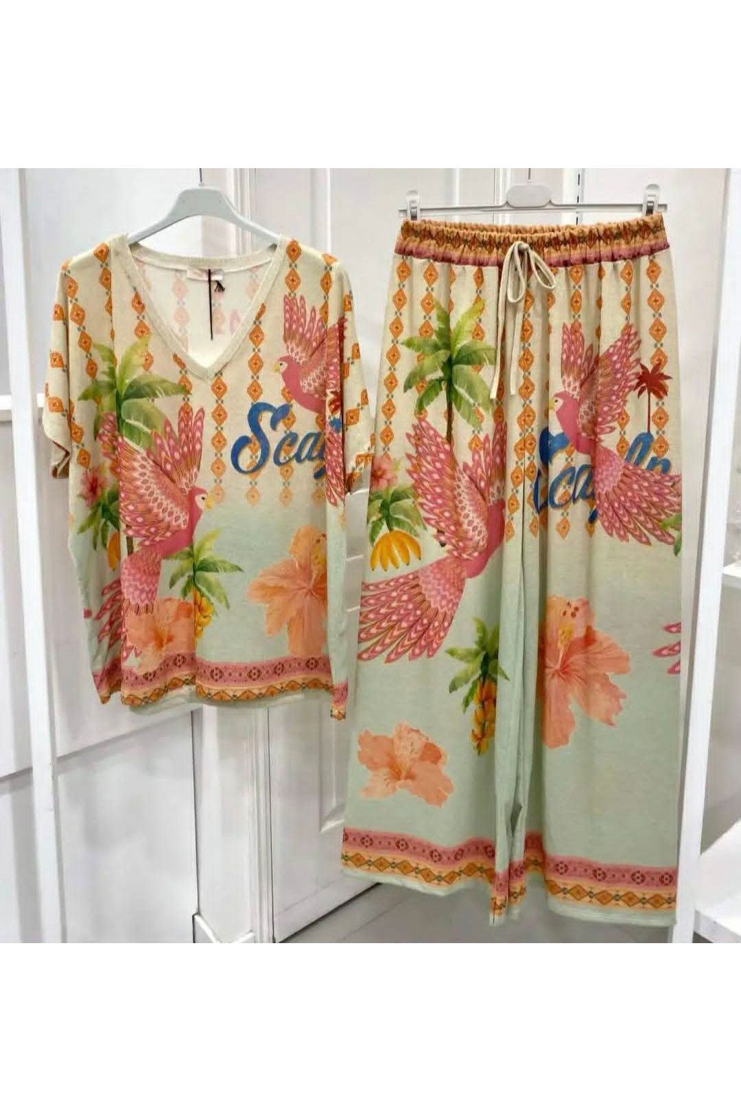 Scarlet Paradise Lurex Ensemble