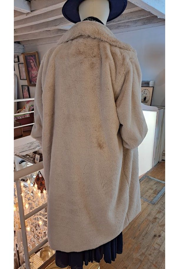 Teddy Chic Coat Beige