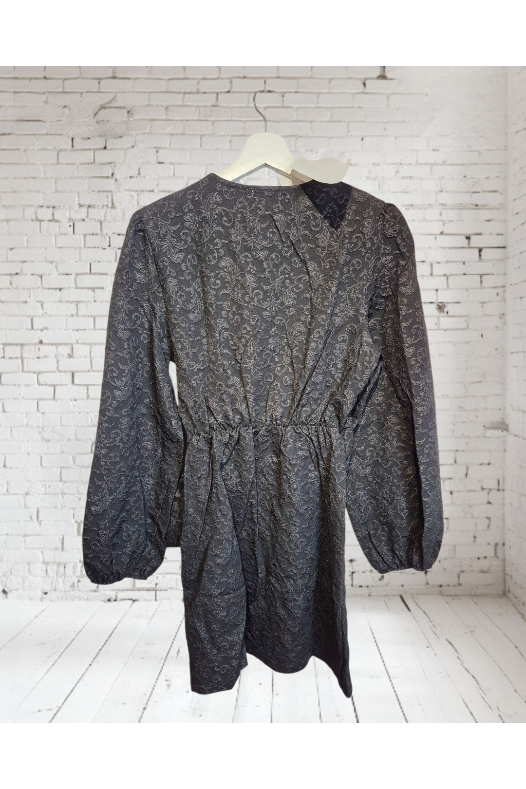 Jurk “Noir Élégance”