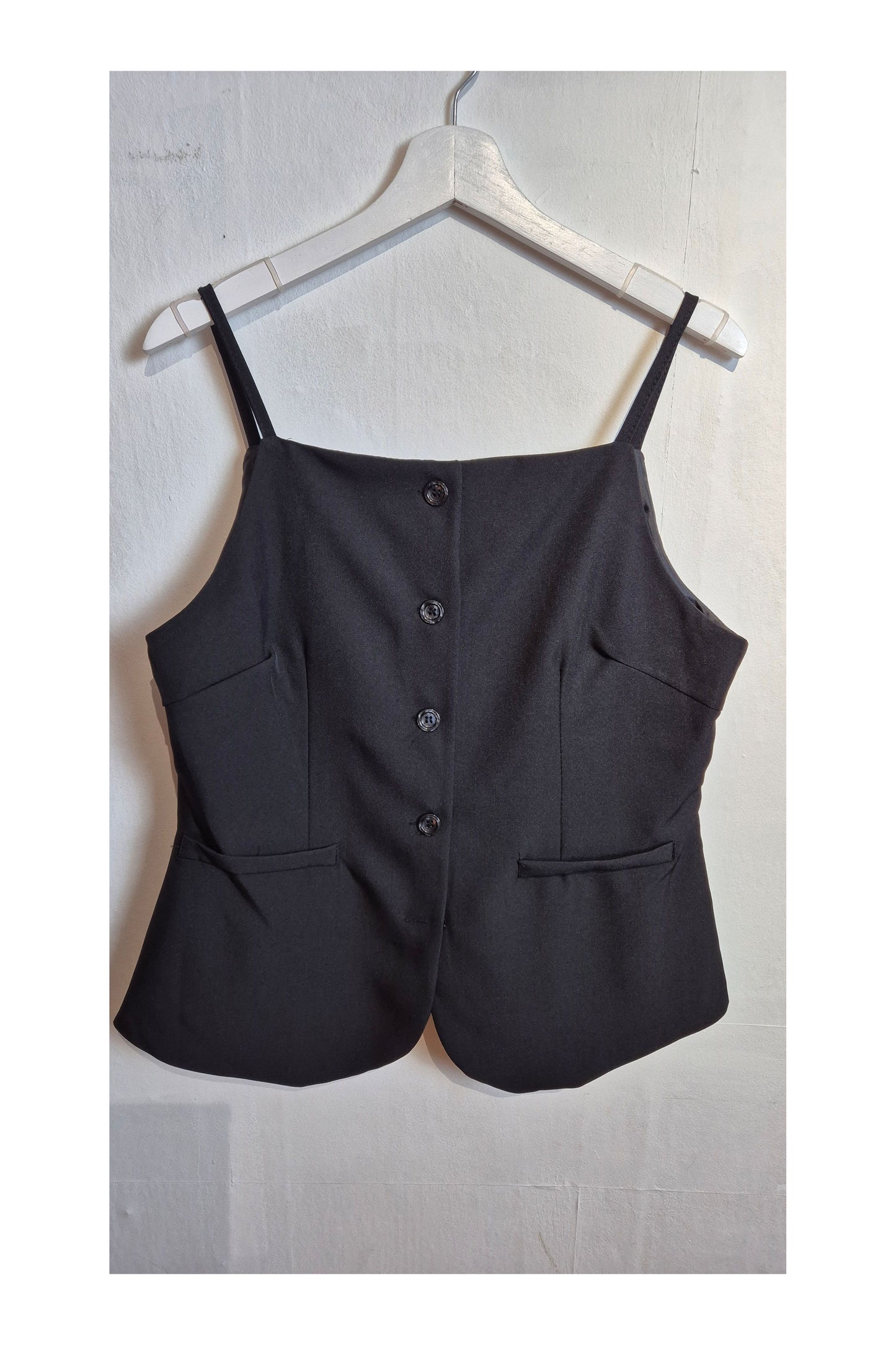 Zwarte Gilet Top met Fijne Bandjes