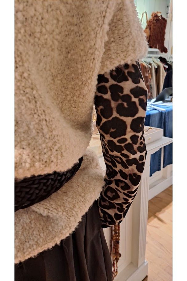 Sous pull Leopard groot