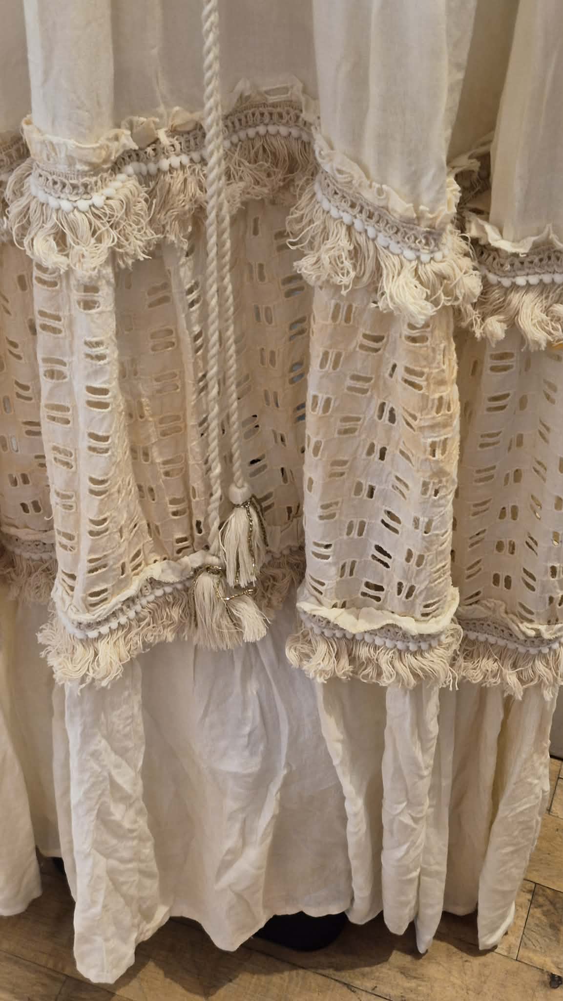 Boho Maxi Jurk Parels & Broderie – Crème