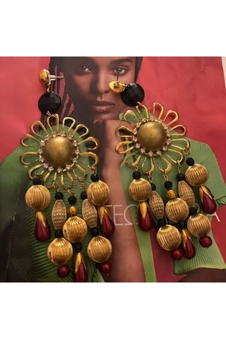 Oorbellen Grieks bloem zwart/rood