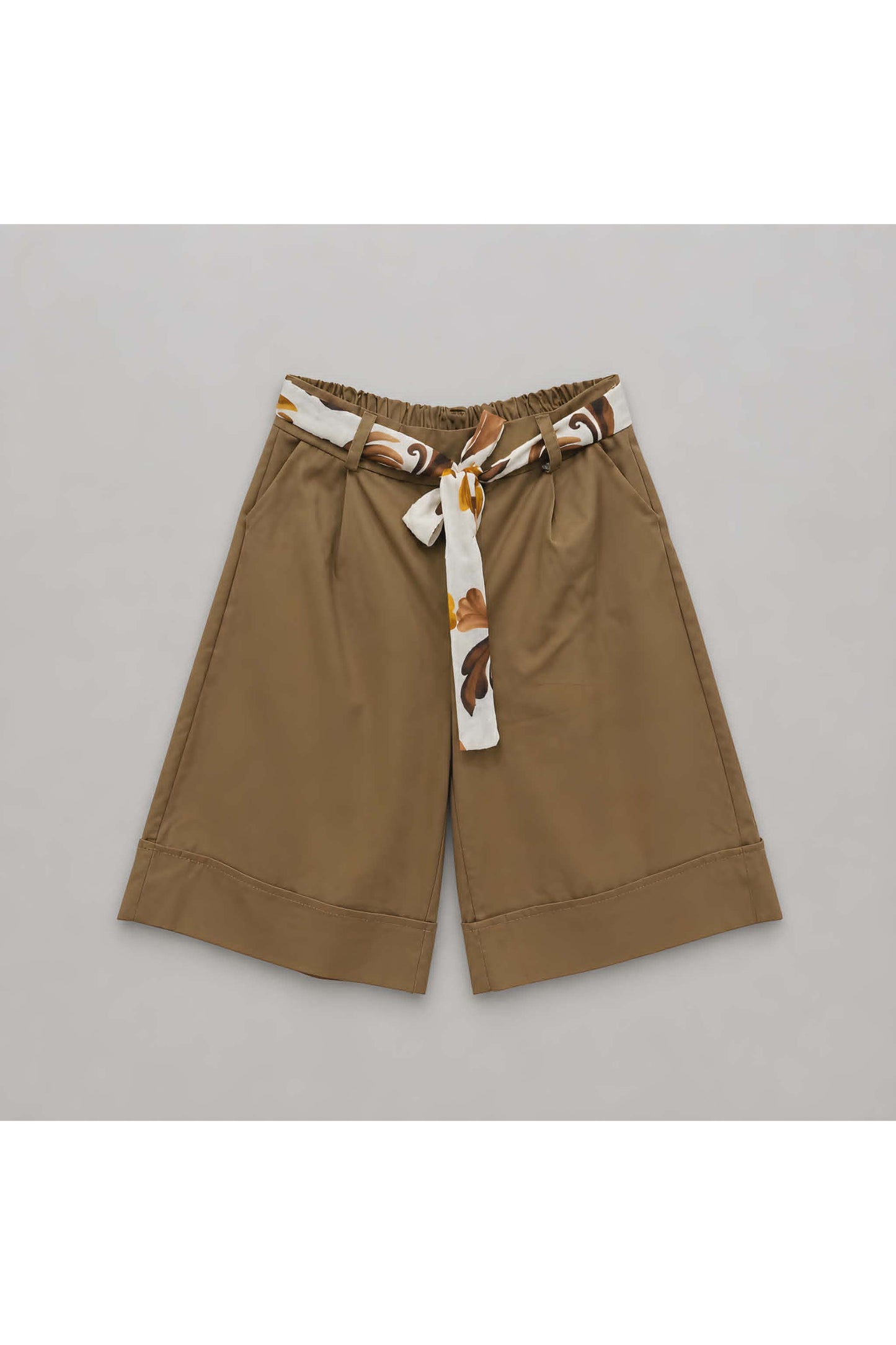 Taupe Bermuda met Sjaalceintuur
