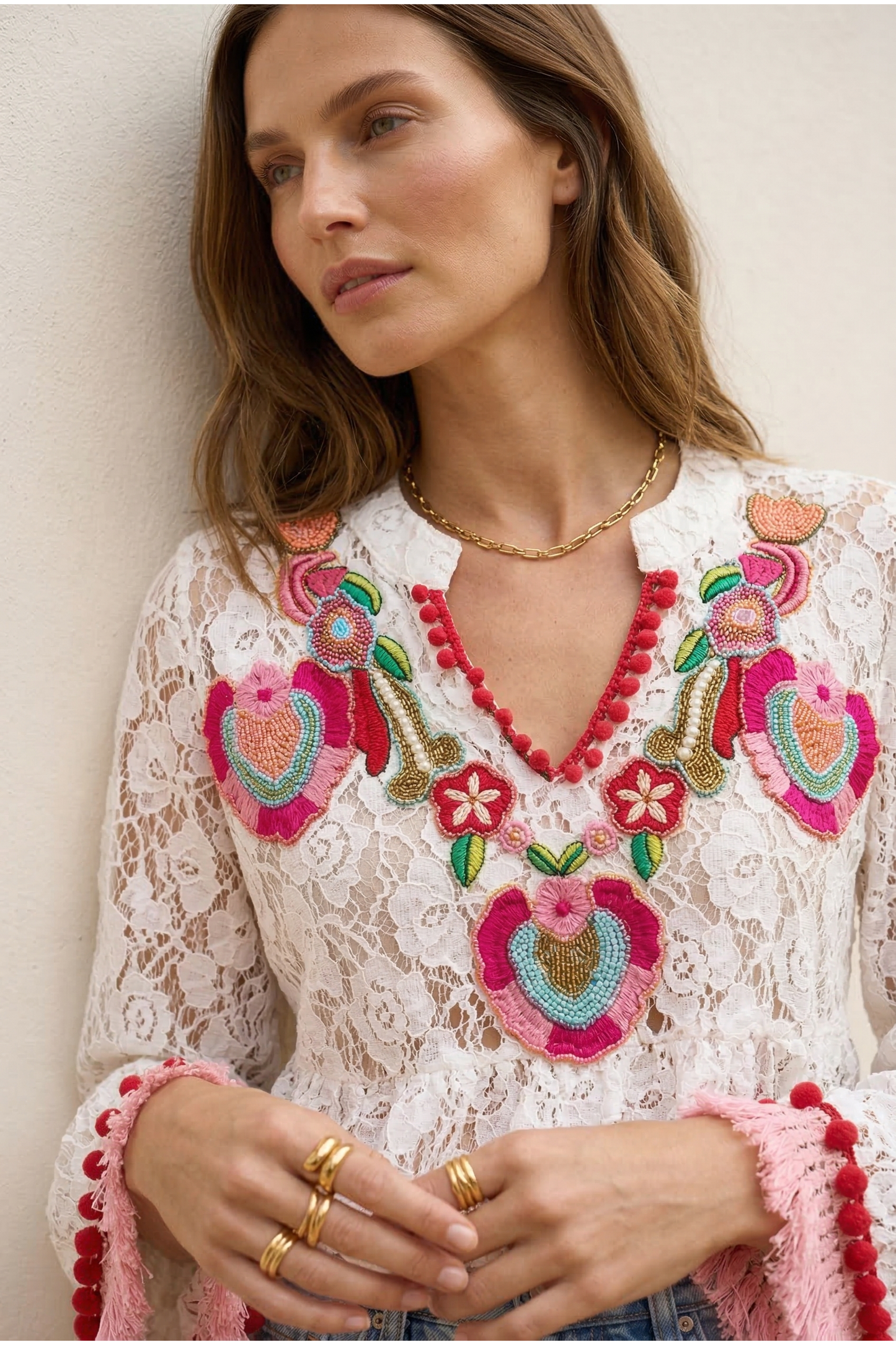 Tuniek met franjes en handgeborduurde details off white