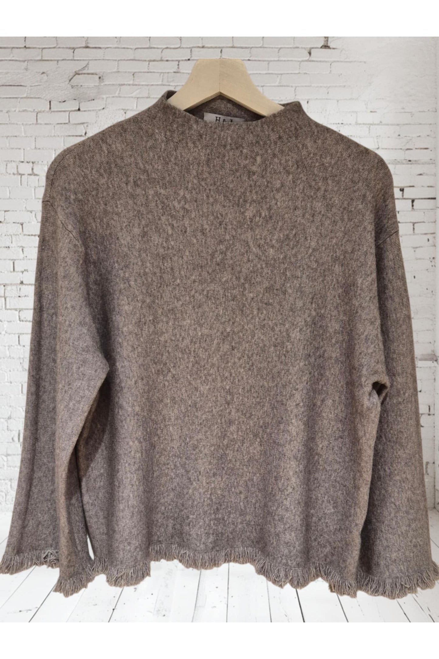 Pull “Soft Fringe” – Grijs