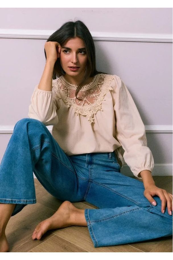 Romantische Ecru Bloes