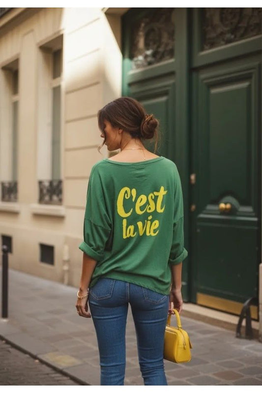 T-shirt “C’est la vie” groen
