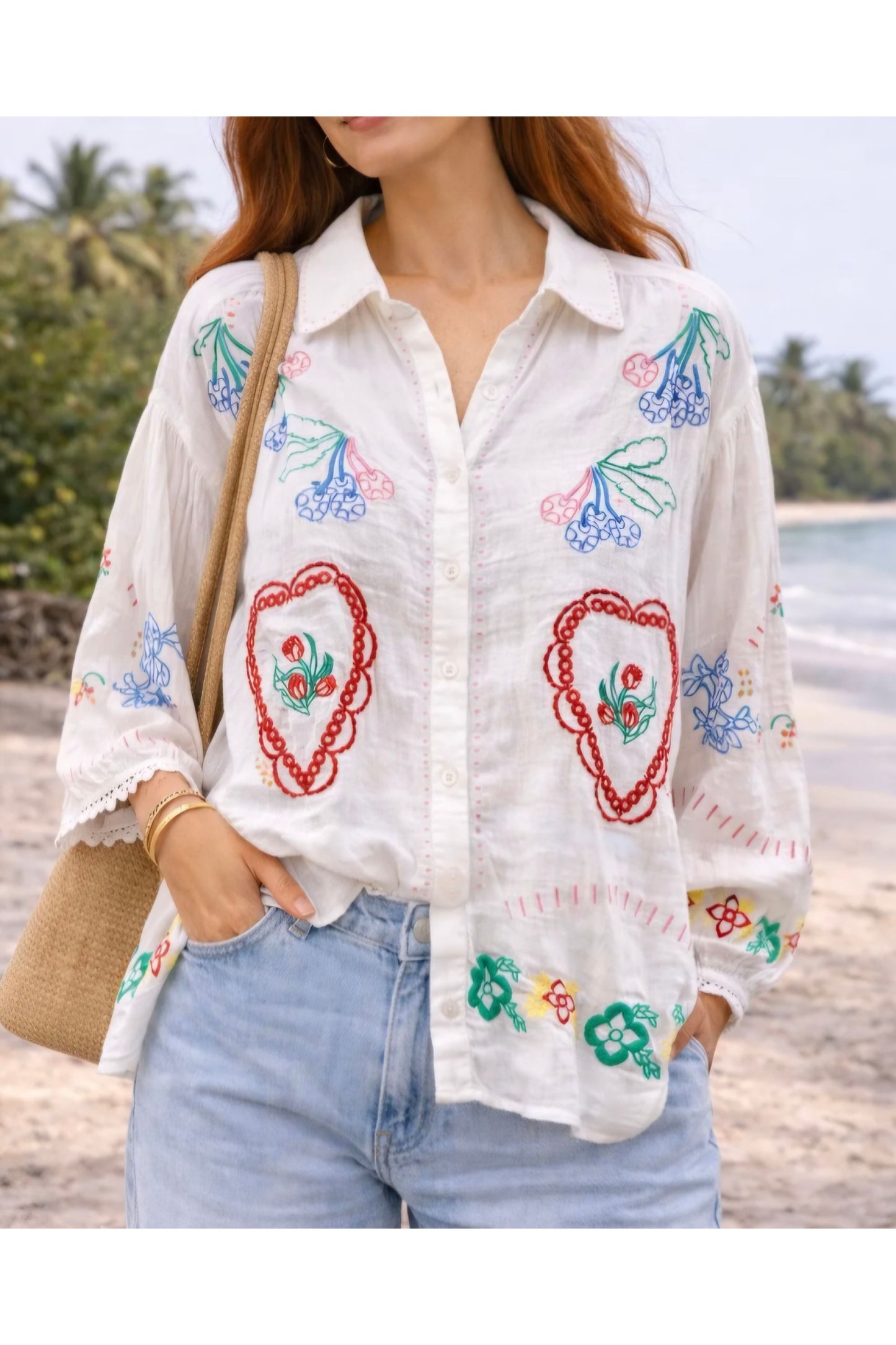 Geborduurde bohemian bloes met bloemen