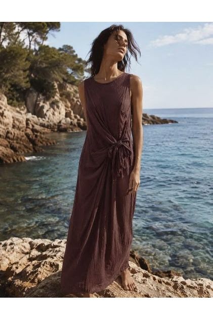 Coastol Knot Dress Burgundy