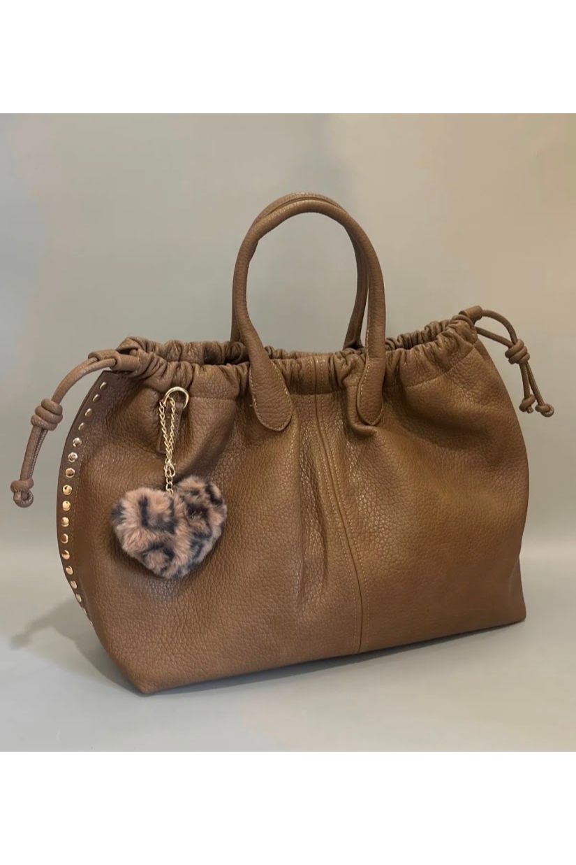 Boho Stud Shopper met Heart Charm Taupe