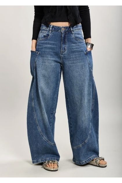 Barrel Jeans met Statement Zakken