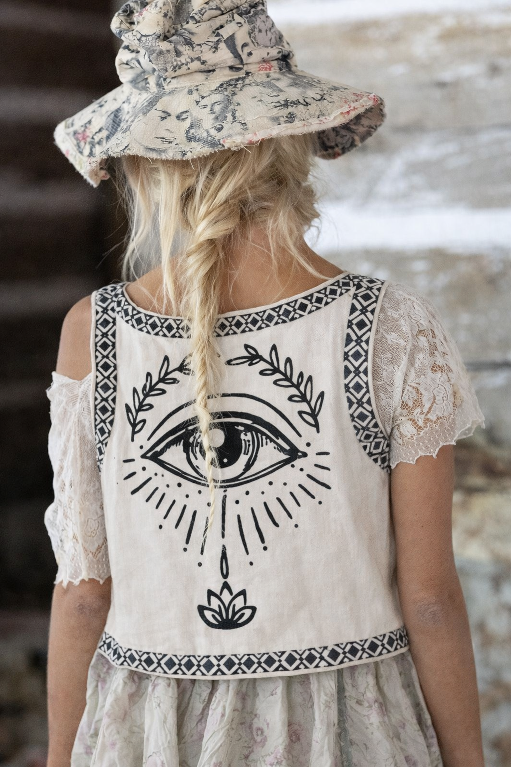 Boho gilet met eye print – off white/zwart