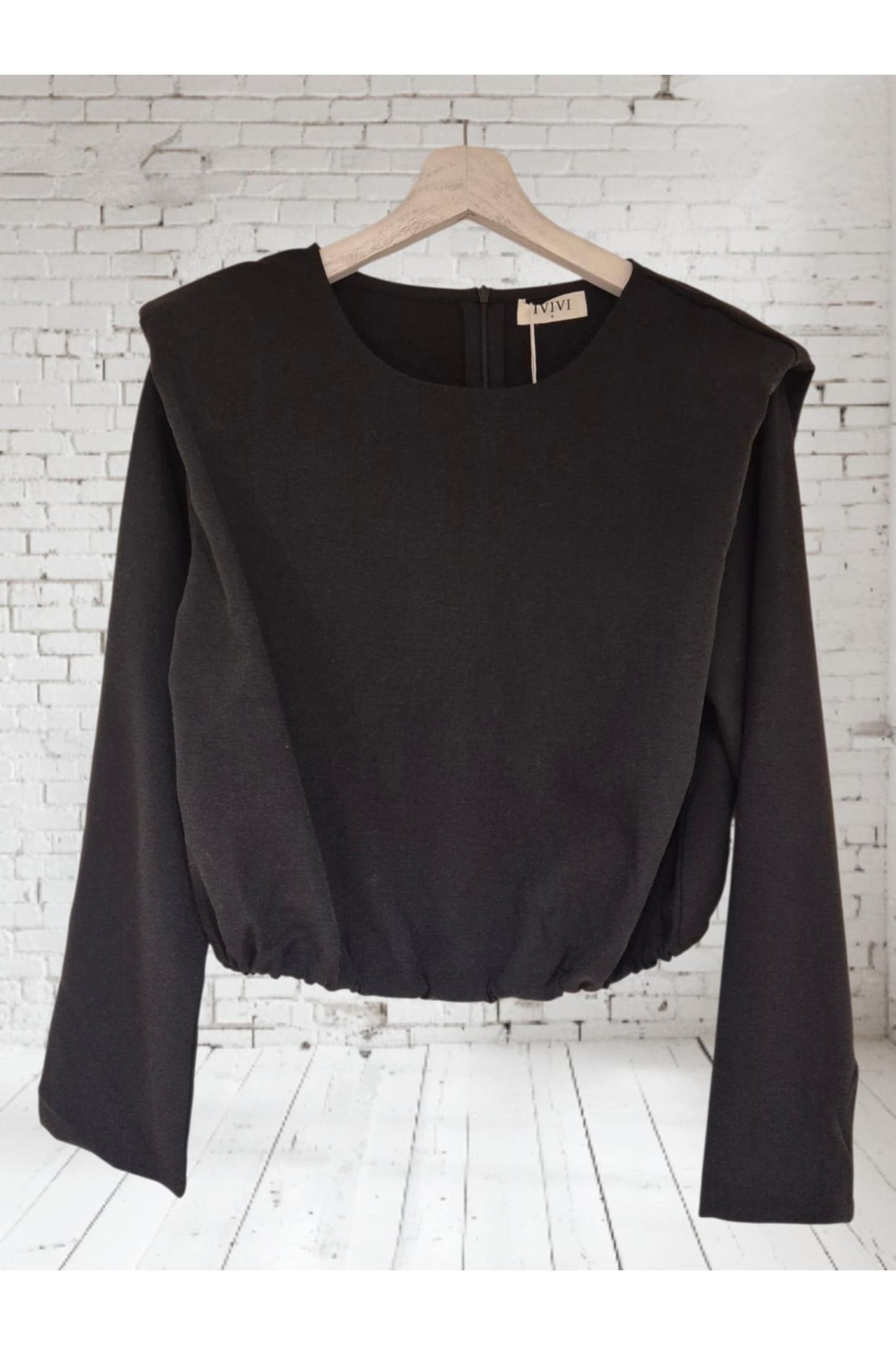 Zwart ensemble in crêpe stof