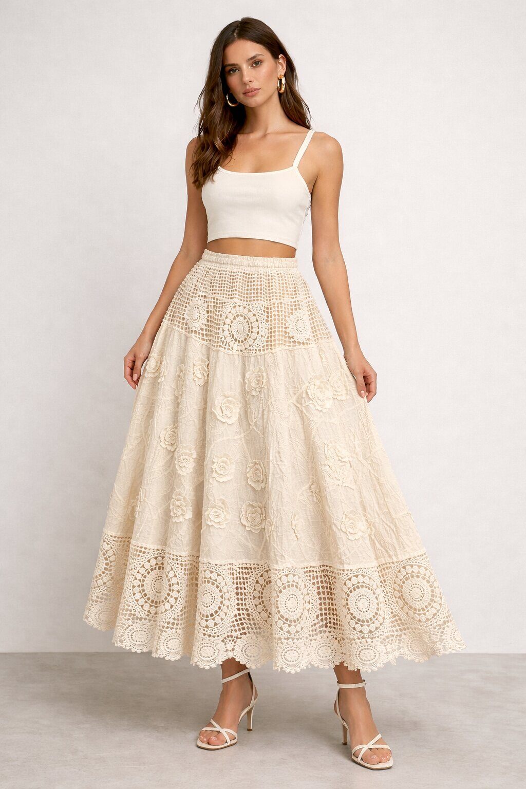 Midi rok van kant ecru met bloemen